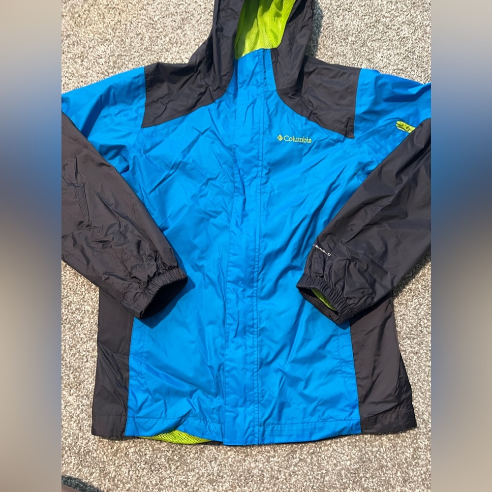 Columbia Jacket - Picture 2 of 10